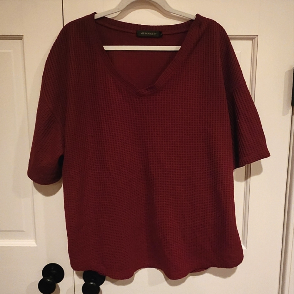 Waffle Texture Merokeety Wide Arm Span Shirt Maroon